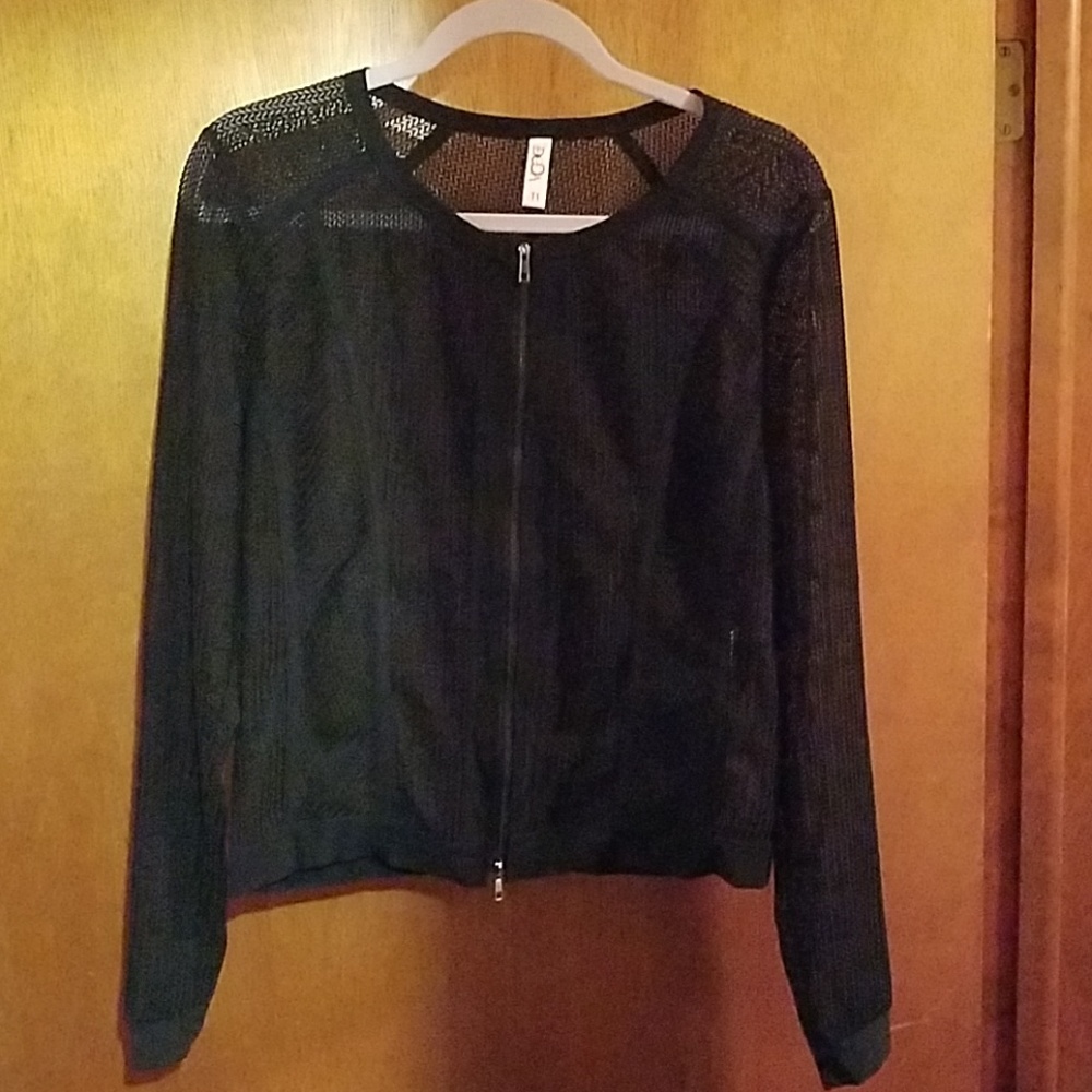 Black mesh zipper jacket